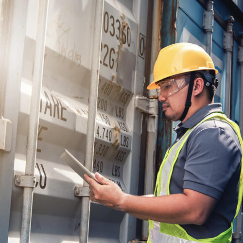 engineer-inspect-container-business-logistic-concep